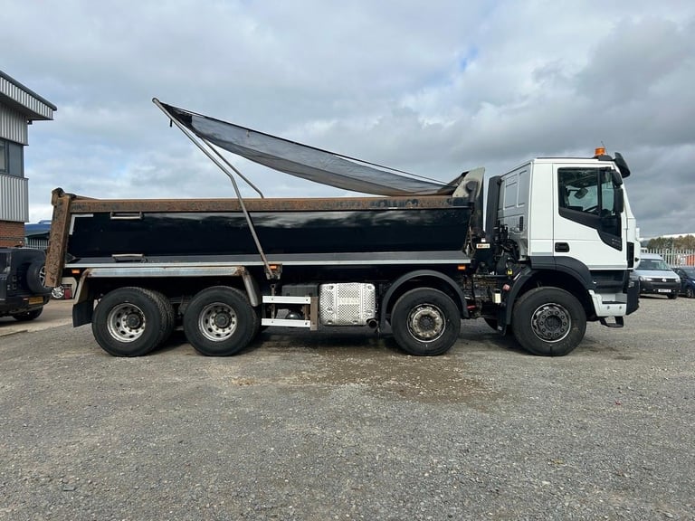 IVECO STRALIS X-WAY 8X4 STEEL TIPPER 2018 – RK68 LXX