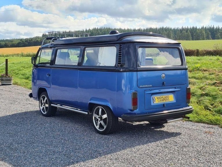 Volkswagen T2 Campervan