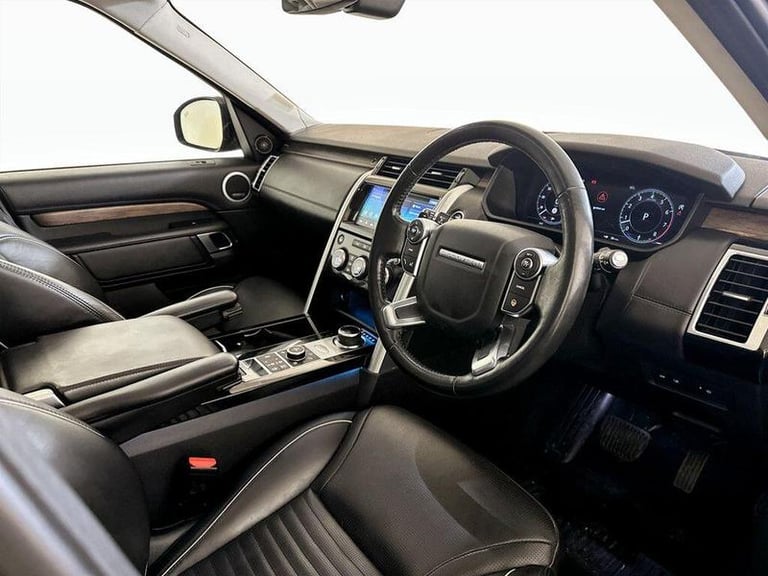 2018 Land Rover Discovery 3.0 Si6 V6 HSE Luxury Auto 4WD Euro 6 (s/s) 5dr Automatic SUV Petrol Au...