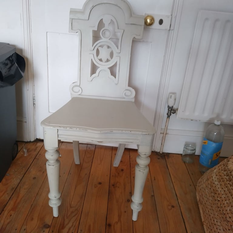 Wooden chair for desk