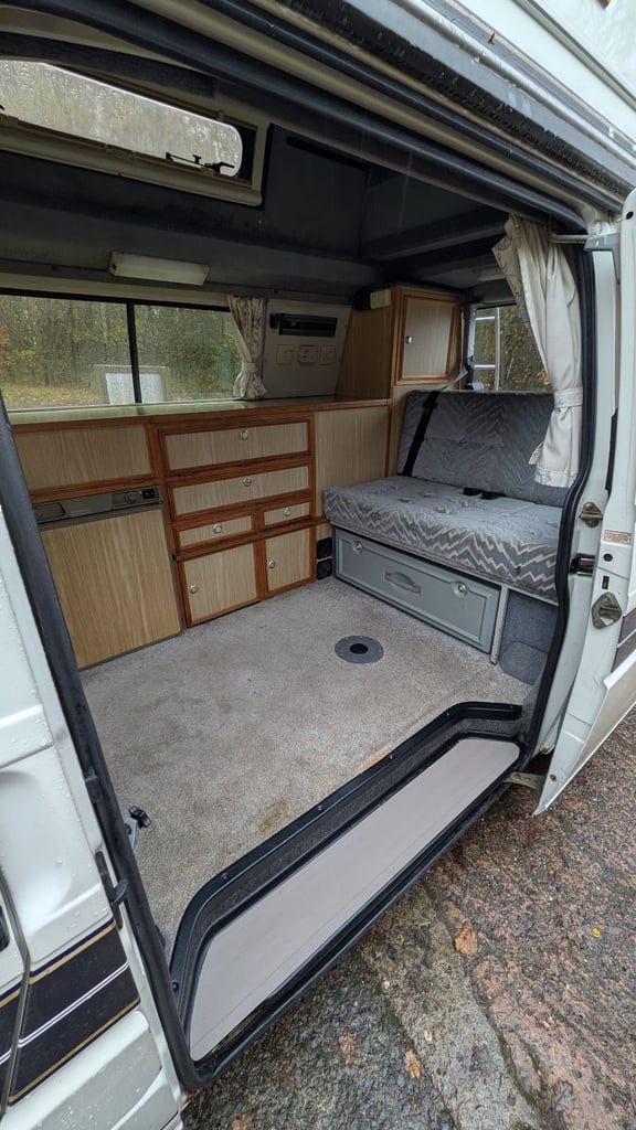 Volkswagen, 1994, T4, AutoSleeper Trident, 2.4L D