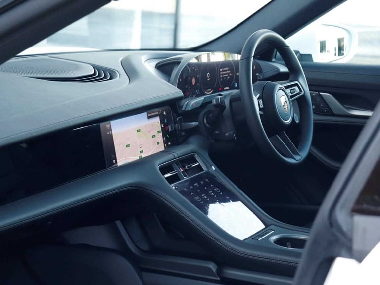  Porsche Taycan Saloon 340kW 4S 89kWh 4dr Auto Saloon Electric Automatic