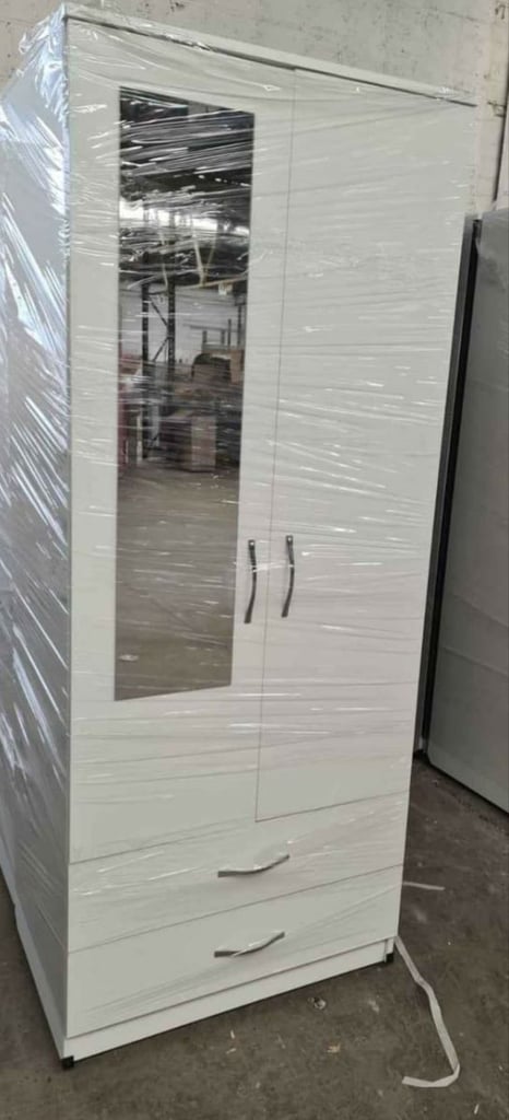 🔥Modern Bedroom Furniture🔥Brand New Lovely Wardrobes with Chest drawers and bedsides For Sale🔥