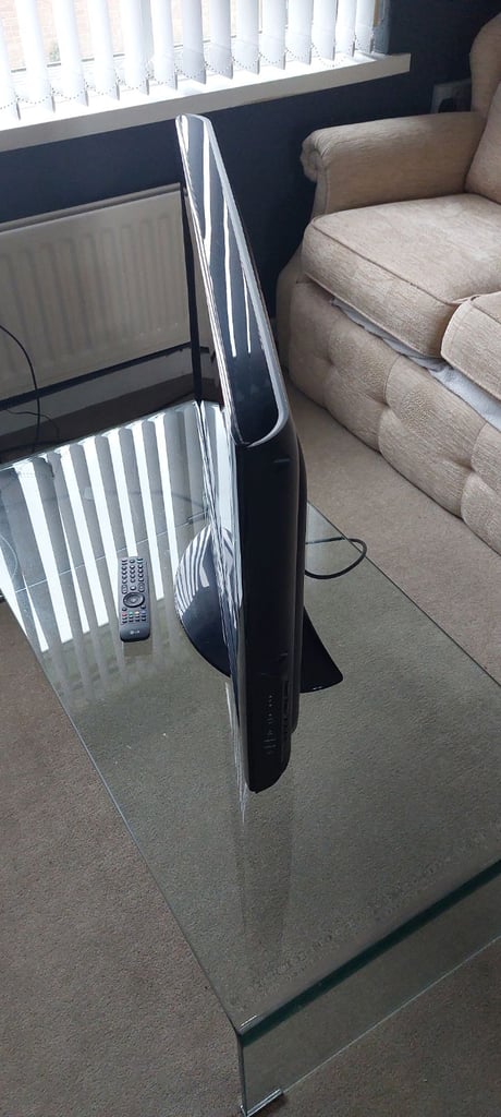 32 inch LG Freeview Tv