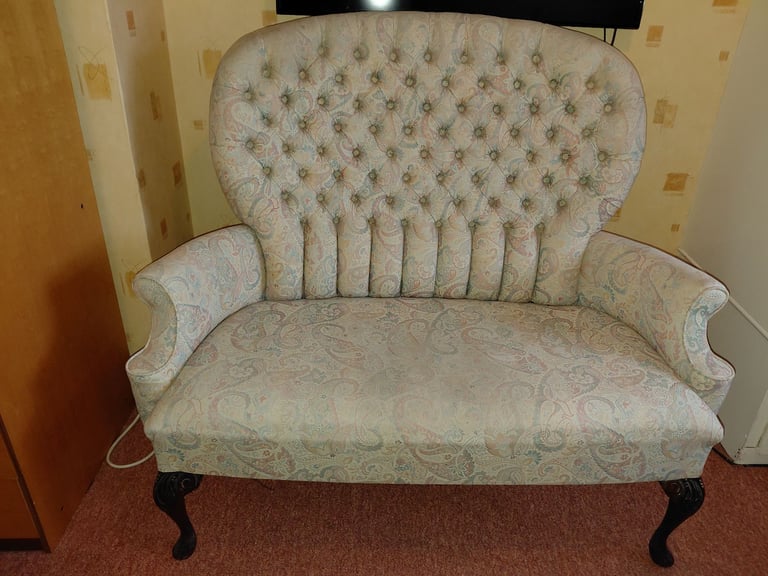 image for Victorian-style sofa 