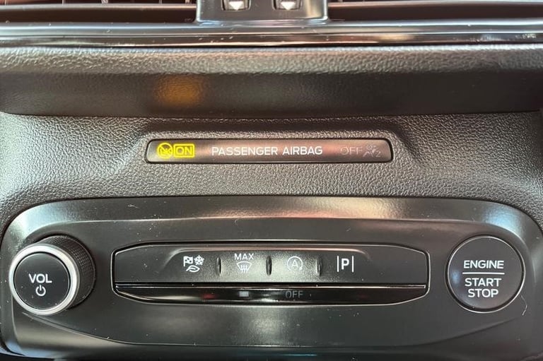2022 Ford Focus 1.0T EcoBoost ST-Line Hatchback 5dr Petrol Manual, Apple Car Play, Android Hatchb...
