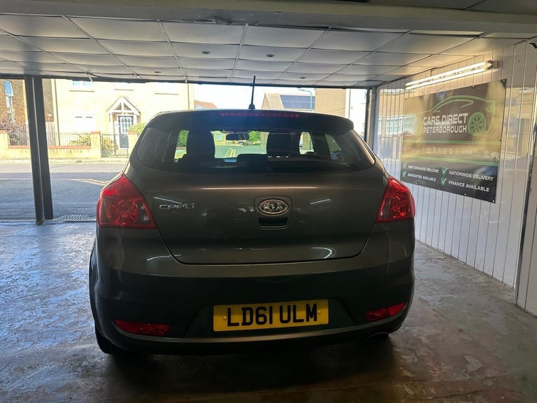 Kia Pro Ceed 1.6 3 Euro 5 3dr Petrol Manual - Image 8