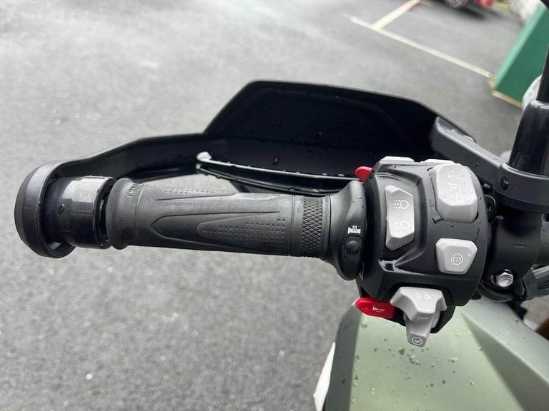 2023 Triumph Tiger 1200 RALLY PRO Petrol green Manual