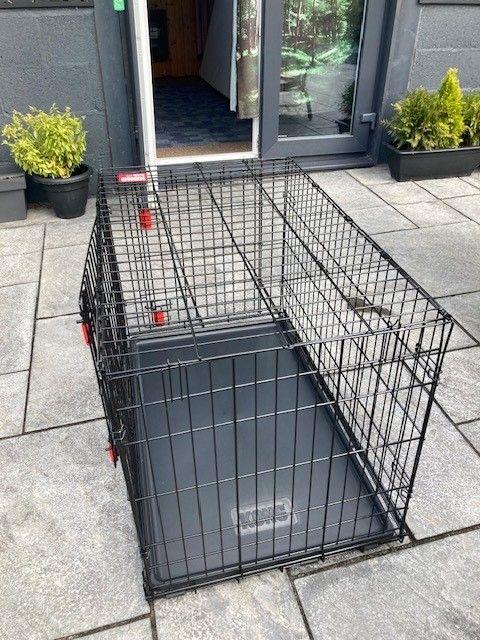 IMMACULATE KONG DOUBLE DOOR DOG CAGE - SIZE MEDIUM 