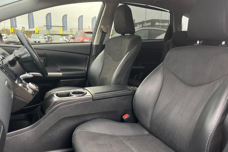 2020 Toyota Prius+ 1.8 VVT-h Excel MPV 5dr Petrol Hybrid CVT Euro 6 (s/s) (136 ps) Automatic MPV ...