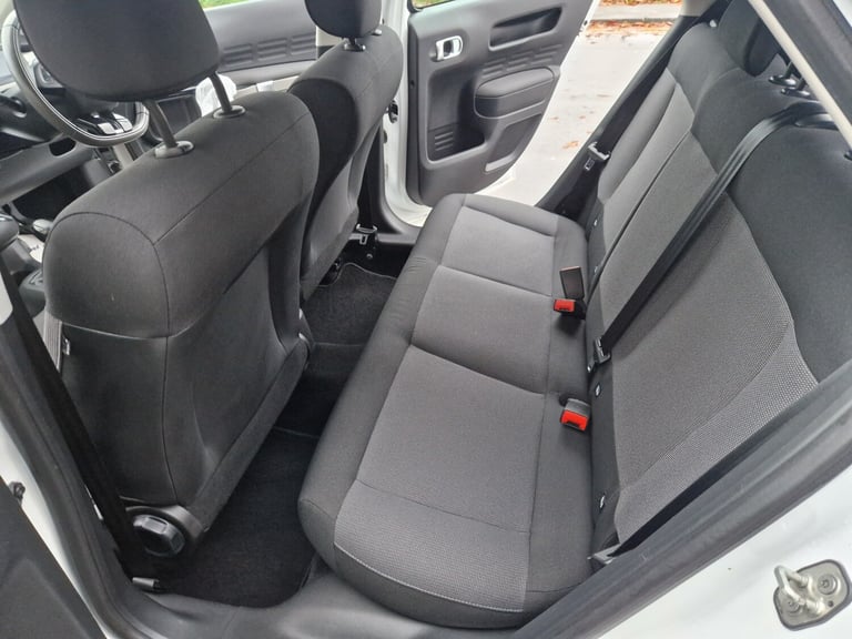 2018 Citroen C4 Cactus 1.2 PureTech [82] Feel 5dr HATCHBACK Petrol Manual