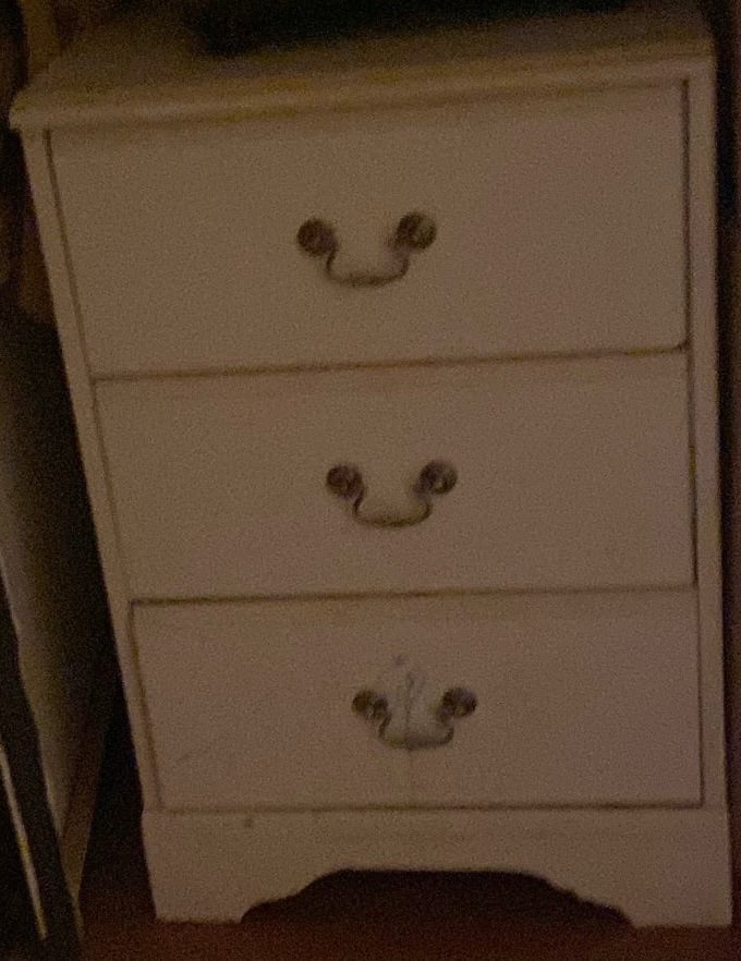 2 x Bedside Units £10 for 2