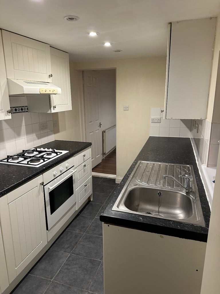 3 BEDROOM HOUSE TO RENT GILLINGHAM 