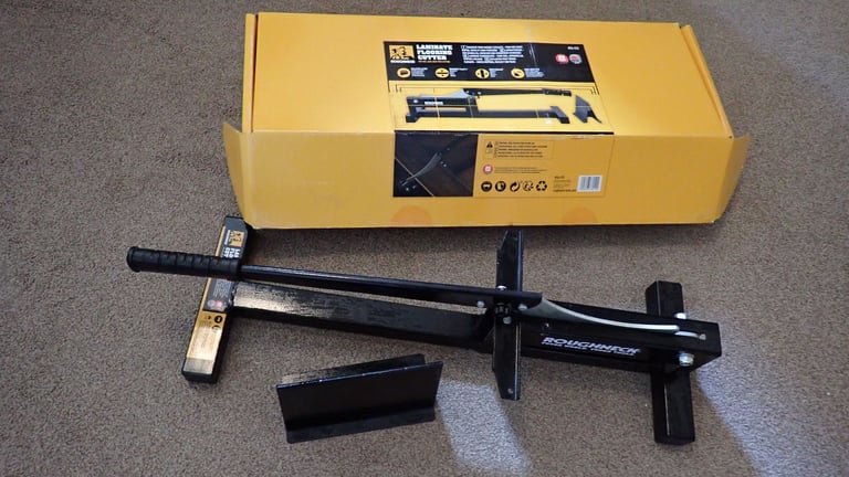 Roughneck Laminate and Vinyl Floor Cutter