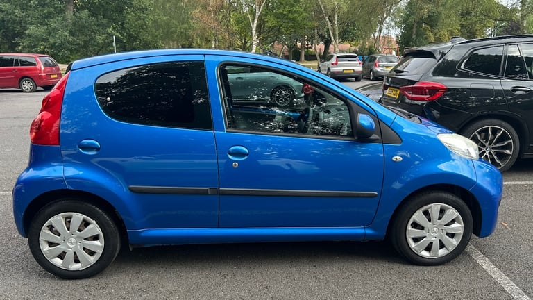 Peugeot, 107, Hatchback, 2011, Manual, 998 (cc),5 doors - Image 7