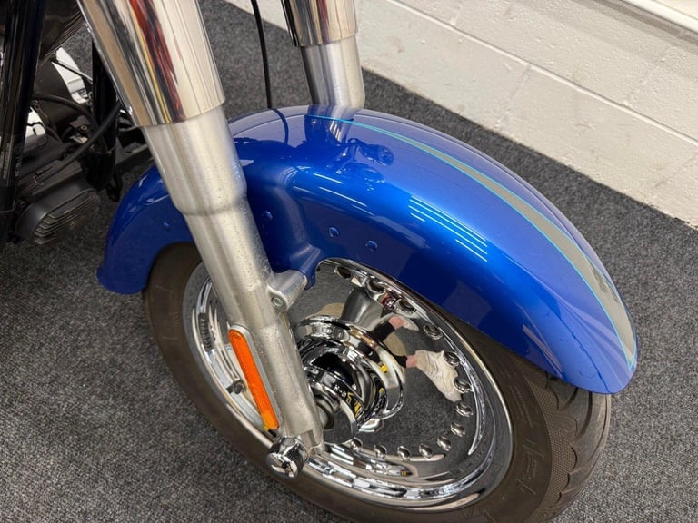 HARLEY-DAVIDSON FLSTF FAT BOY 1584 ** Vance and Hines - Keyless Start **