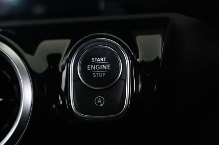 2019 Mercedes-Benz A-Class 1.3 A200 AMG Line (Executive) 7G-DCT Euro 6 (s/s) 5dr Hatchback Petrol...