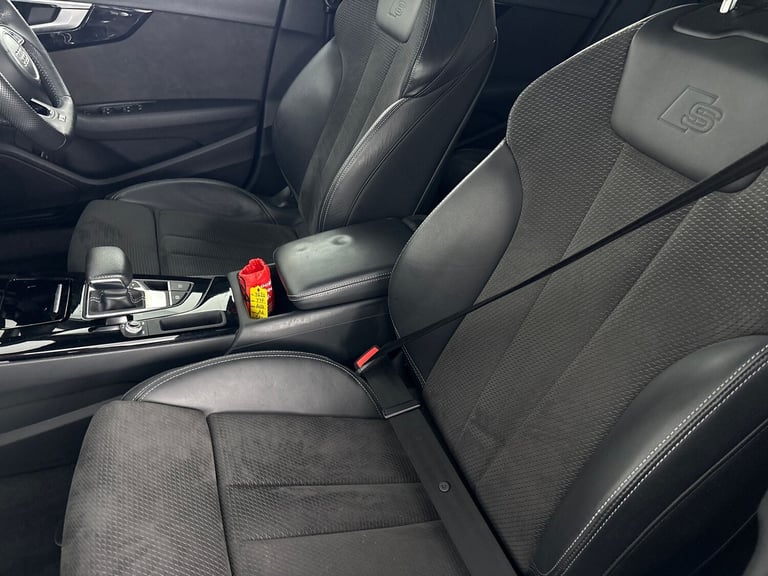 2020 Audi A4 35 TFSI Black Edition 4dr S Tronic SALOON PETROL Automatic