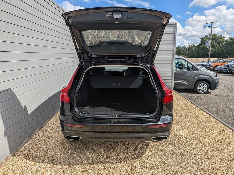 2020 Volvo V60 Cross Country B5 MHEV Estate HYBRID Automatic