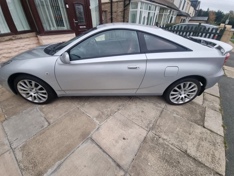 2006 Toyota Celica 1.8 VVTi Red 3dr COUPE Petrol Manual