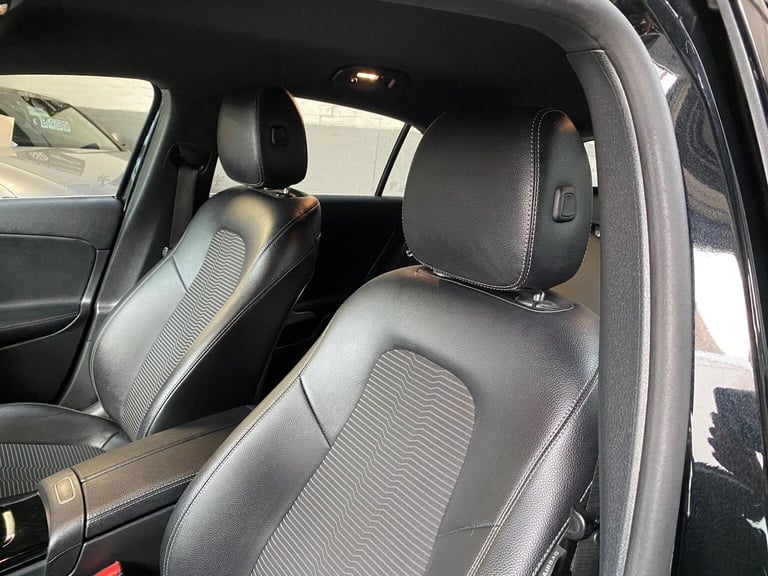 MERCEDES-BENZ A CLASS 1.3 A200 Sport (Executive) 7G-DCT Euro 6 (s/s) 5dr 2019