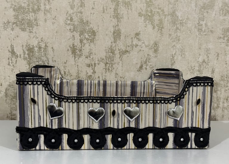 image for Hamper basket (Brand new) 