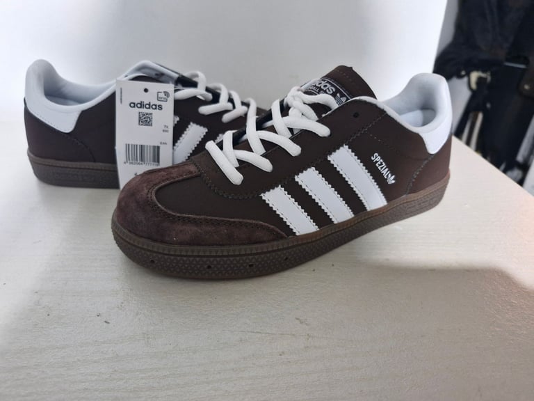 image for Adidas trainers uk 4