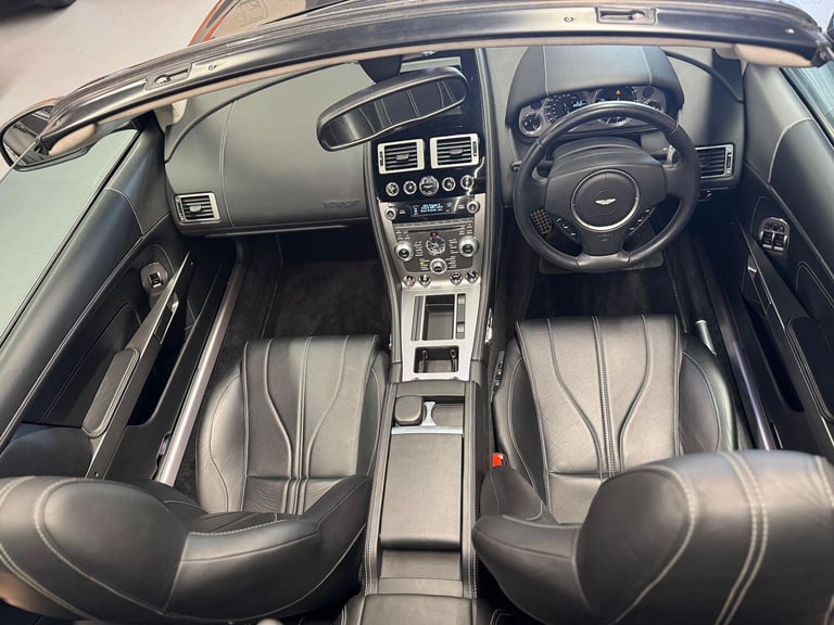 ASTON MARTIN VIRAGE 6.0 V12 Volante T-TronicII Euro 5 2dr 2011