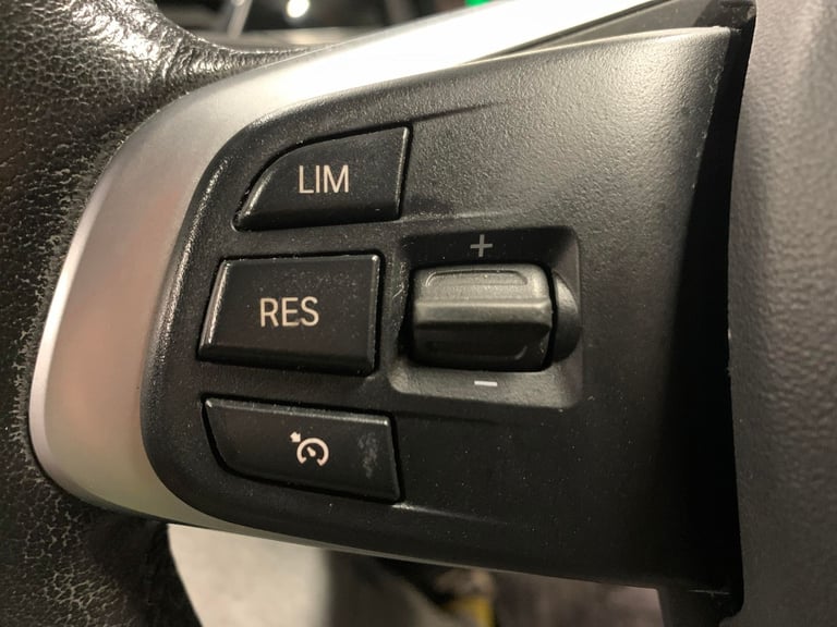 2015 BMW X1 2.0 20d xLine SUV 5dr Diesel Auto xDrive Euro 6 (s/s) (190 ps) - AUTO PARK  Suv Diese...