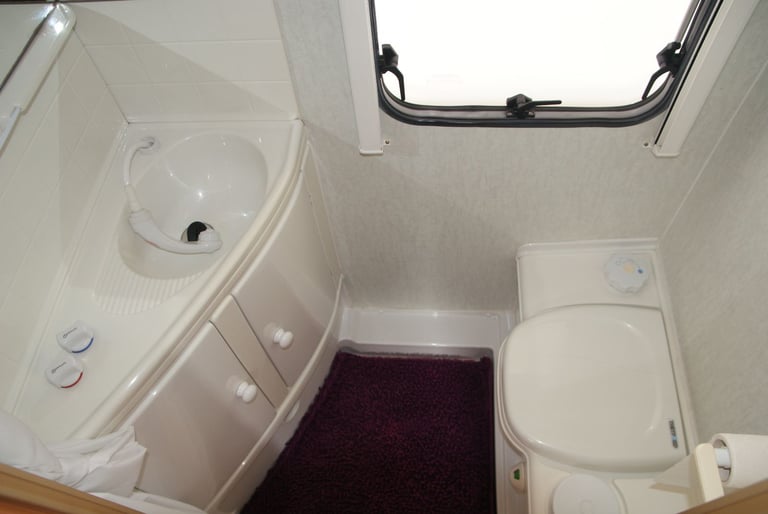 Sterling Cruach Torrin 5 berth 2001 Caravan
