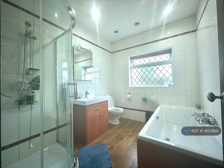 1 bedroom in Gloucester Road North, Bristol, BS7 (#2653184)