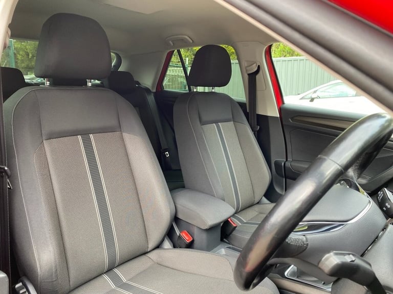 2018 Volkswagen T-Roc 1.0 TSI SE 5dr HATCHBACK PETROL Manual