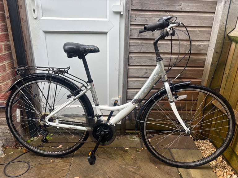 image for City bike Apollo Elyse. 28 wheels 