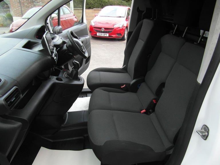 2021 Peugeot Partner 1.5 HDi  Pro  ( NO VAT ) Hdi SWB L1 Car Derived Van Diesel Manual