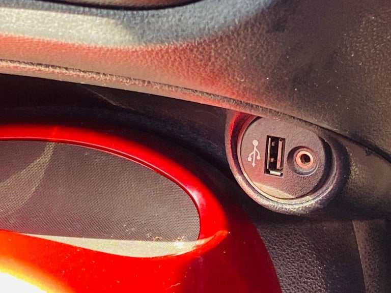 2015 Nissan Juke 1.2 DIG-T Tekna SUV 5dr Petrol Manual Euro 6 (s/s) (115 ps) HATCHBACK Petrol Manual