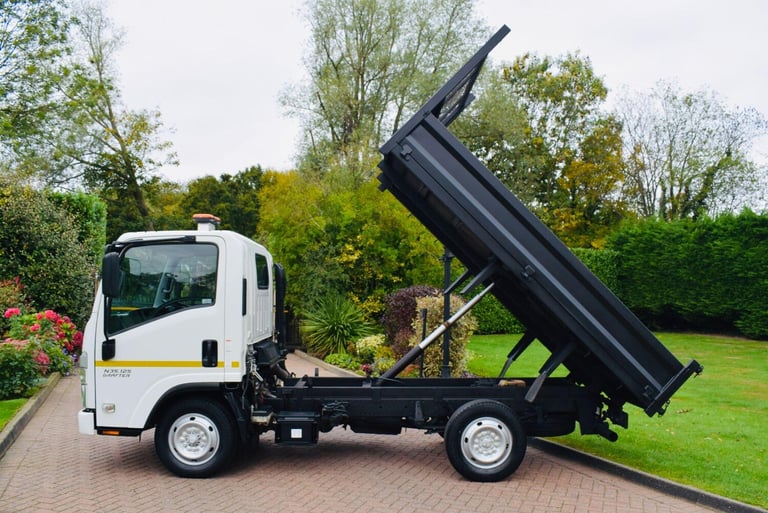 2022 Isuzu Grafter N35.125SE CHASSIS CAB Diesel Automatic