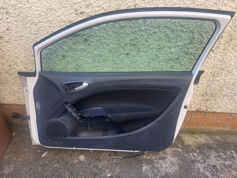 Seat Ibiza Cupra Bocanegra 6j White Drivers Door