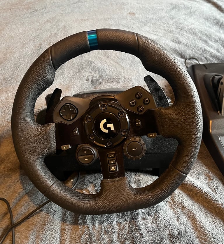 Logitech G29 Driving Force Racing Wheel + Pedals + Shifter (PS5/PS4/PC Compatible)