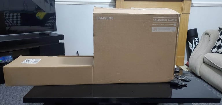 Samsung Q600B Soundbar Speaker (2022) 