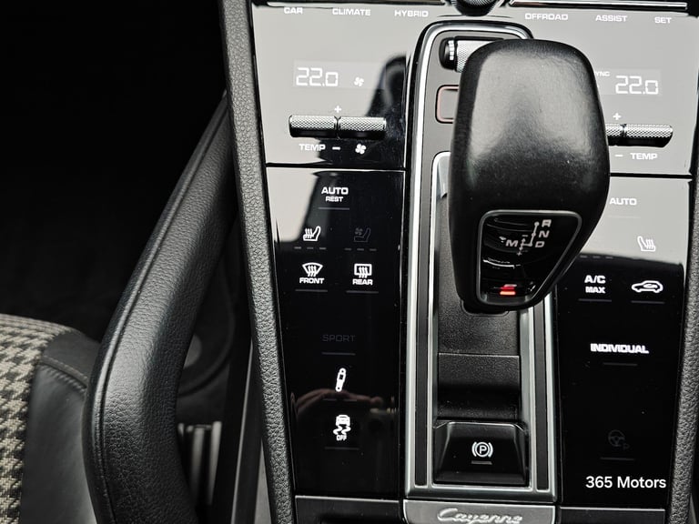 2019 Porsche Cayenne 3.0 V6 E-Hybrid 14.1kWh TiptronicS 4WD Euro 6 (s/s) 5dr (3.6kW Charger) ESTA...