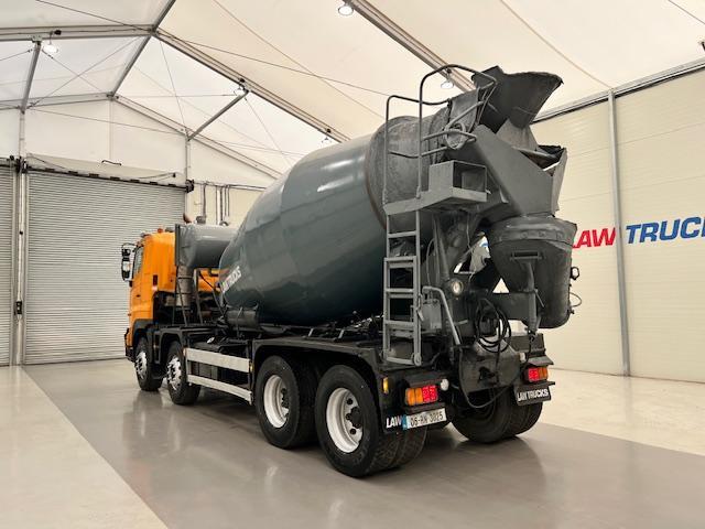 Hino 700 3241 8x4 Cement Mixer