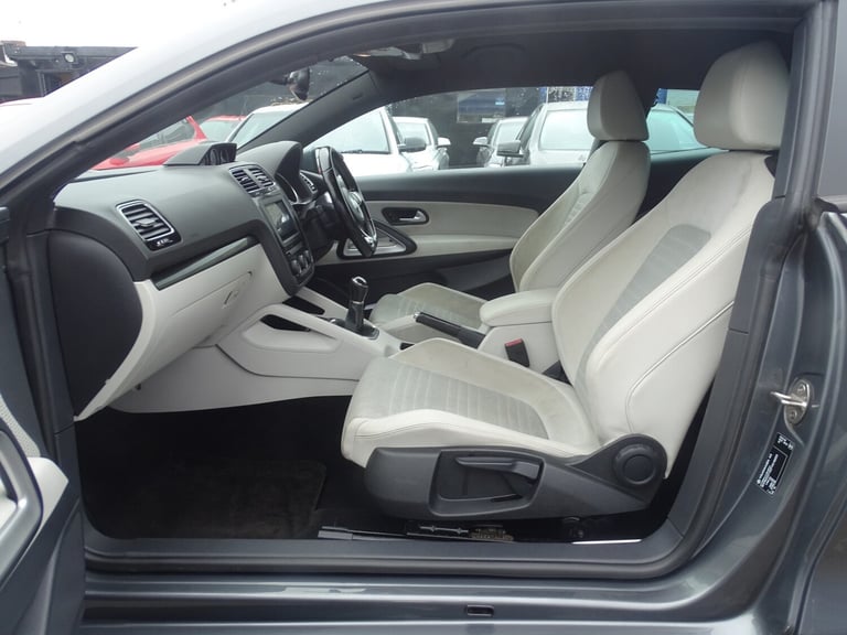 VOLKSWAGEN SCIROCCO 2.0 TDI BlueMotion Tech GT Grey Manual Diesel 2015