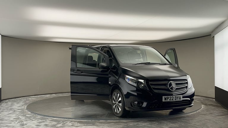 2022 Mercedes-Benz Vito 2.0 114 CDI SELECT Tourer Double Cab 5dr Diesel G-Tronic RWD L3 Euro 6 (s...