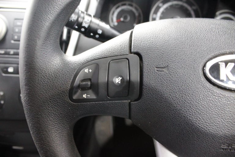2010 Kia Ceed 1.4 1 Euro 4 5dr HATCHBACK Petrol Manual