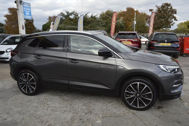 2020 Vauxhall Grandland X 1.6 Hybrid4 300 Business Ed Nav Premium 5dr Auto LEATHER INT PHEV HATCH...