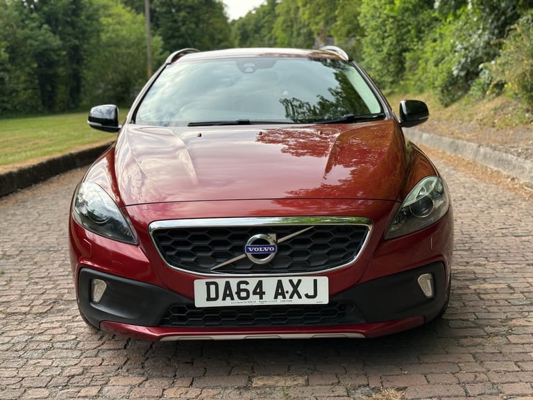 2014 Volvo V40 Cross Country 1.6 D2 Lux Powershift Euro 5 (s/s) 5dr HATCHBACK Diesel Automatic