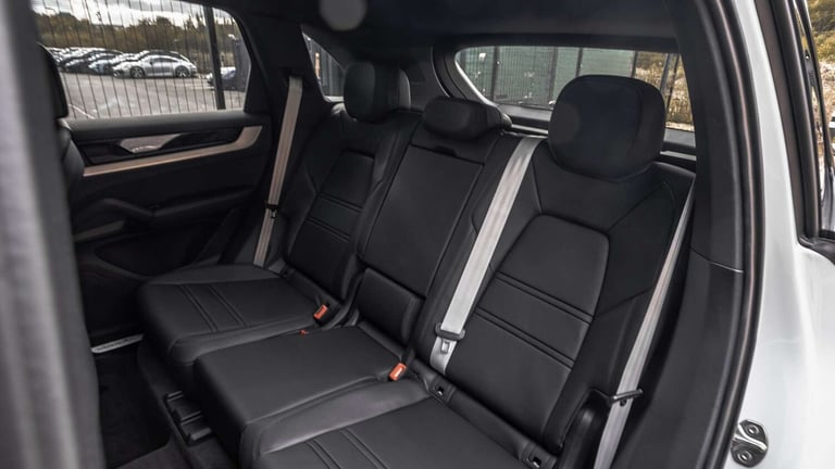  Porsche Cayenne Cayenne E-Hybrid (2026) Estate Plug-In Hy Automatic
