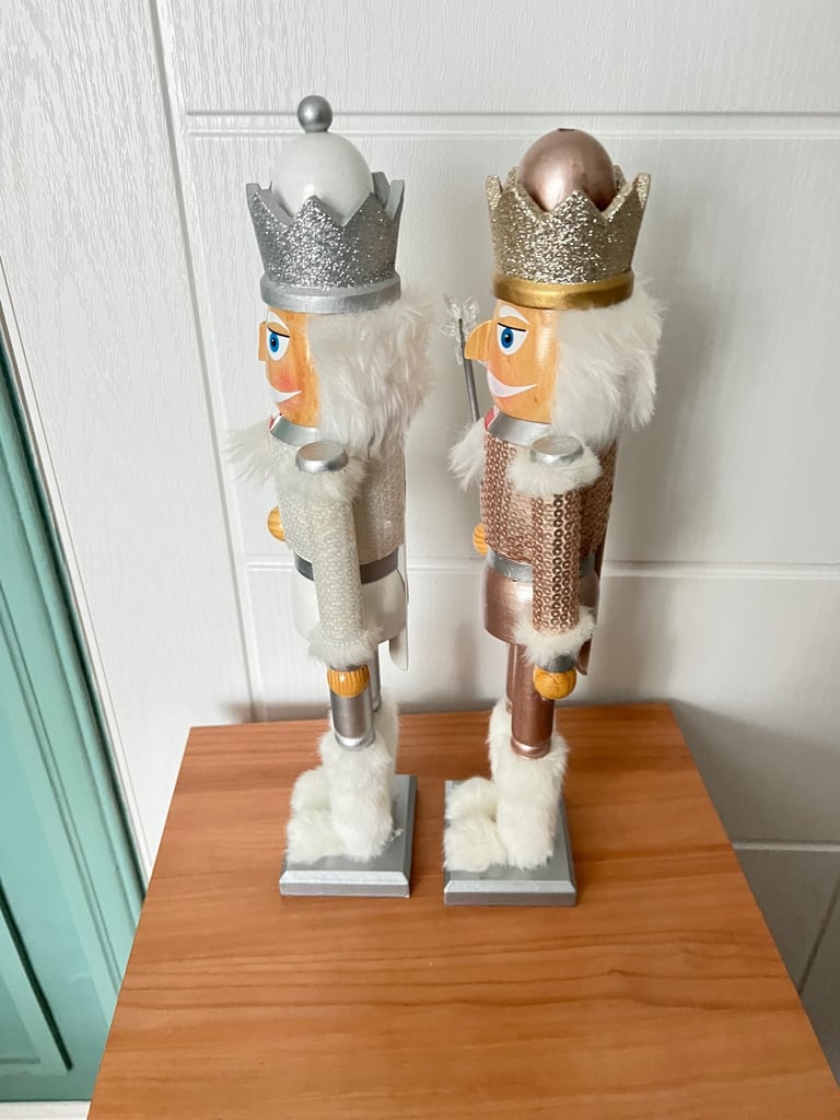 2 x Wooden Nutcracker Standing Ornaments 
