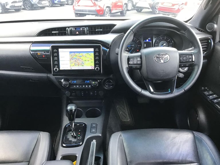 2024 Toyota Hilux 2.8 D-4D Invincible X Pickup Double Cab 4dr Diesel Auto 4WD Euro 6 (s/s) (2 PIC...