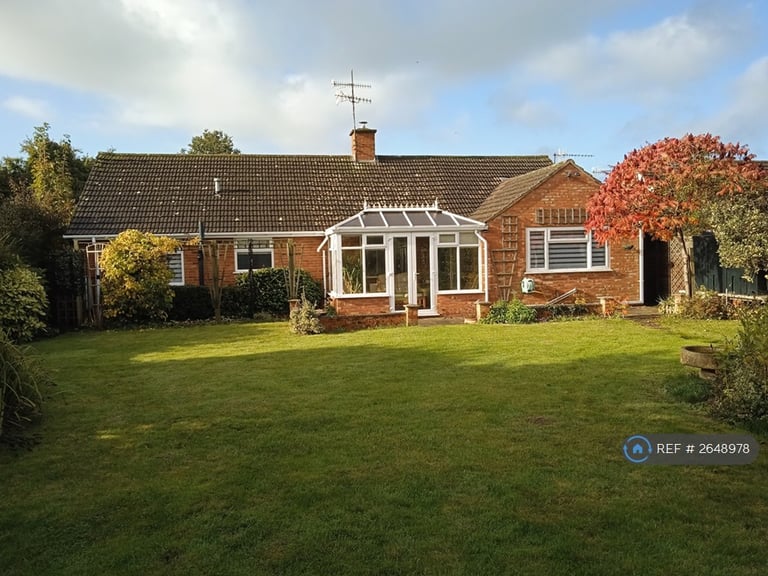 2 bedroom house in Ryall Road, Upton-Upon-Severn, Worcester, WR8 (2 bed) (#2648978)